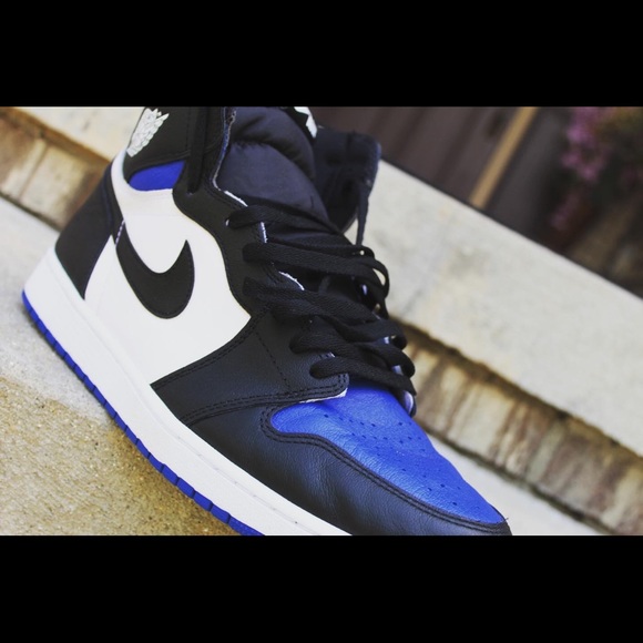 Retro 1 royal toes